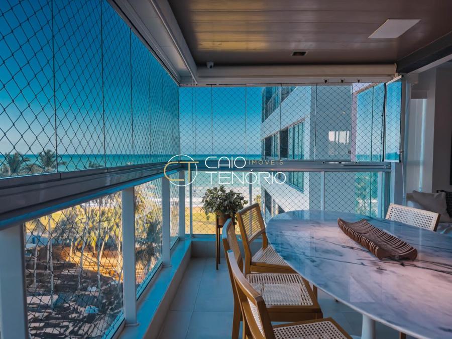 Apartamento frente mar em Guaxuma